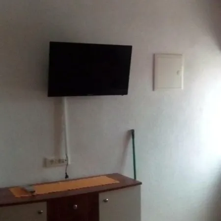 Mesec Apartament Igrane