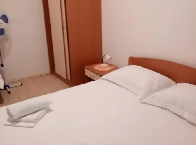 Mesec Apartament *