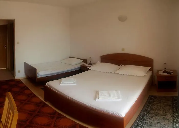 Mesec Apartament