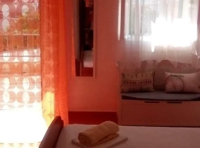 Apartament Mesec